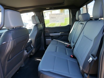 2025 Ford F-150 Lightning Lariat®