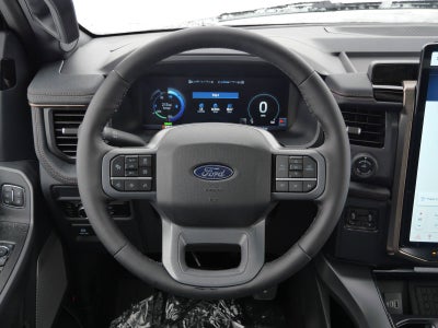 2025 Ford F-150 Lightning Lariat®
