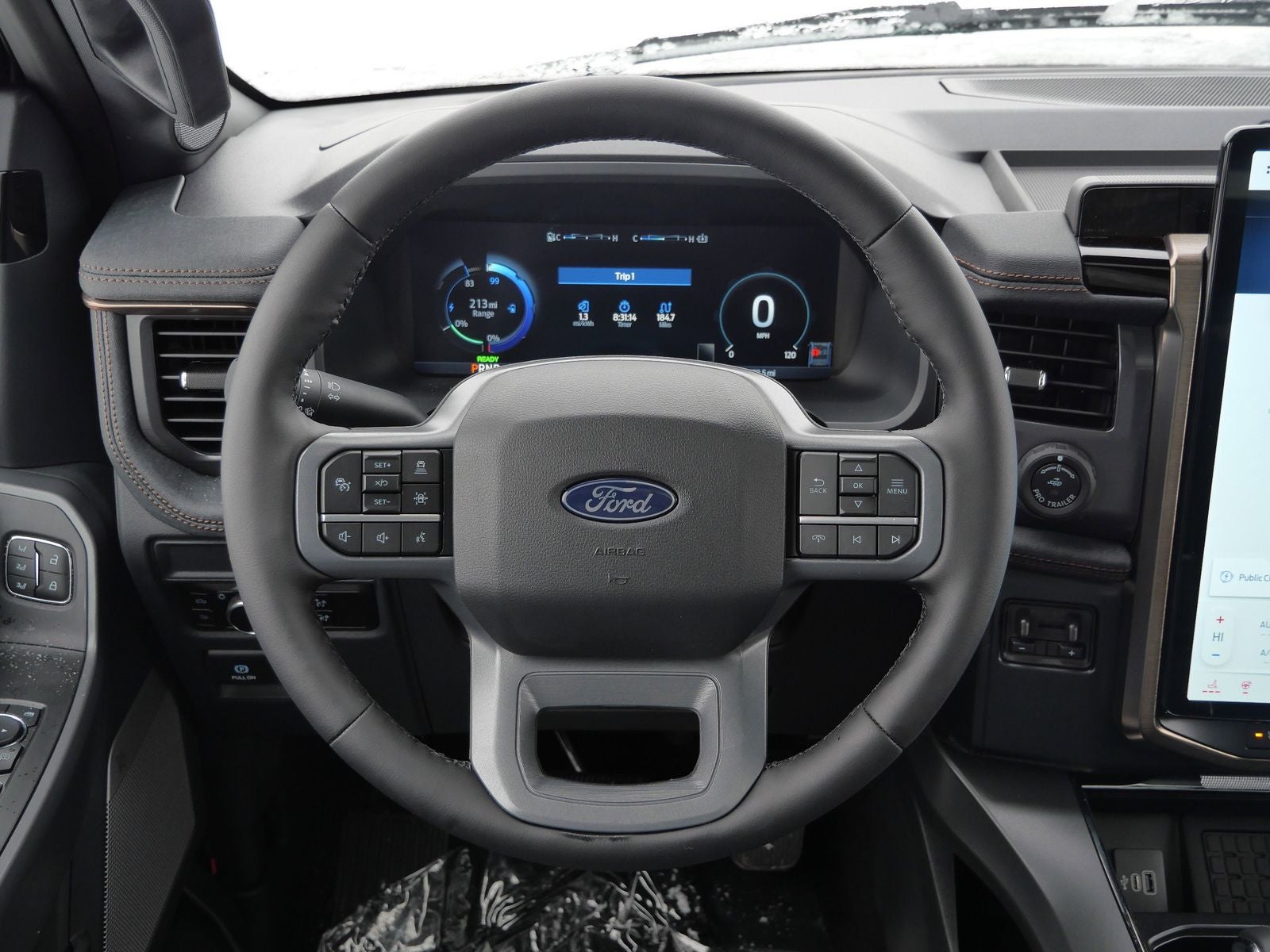 2025 Ford F-150 Lightning Lariat®