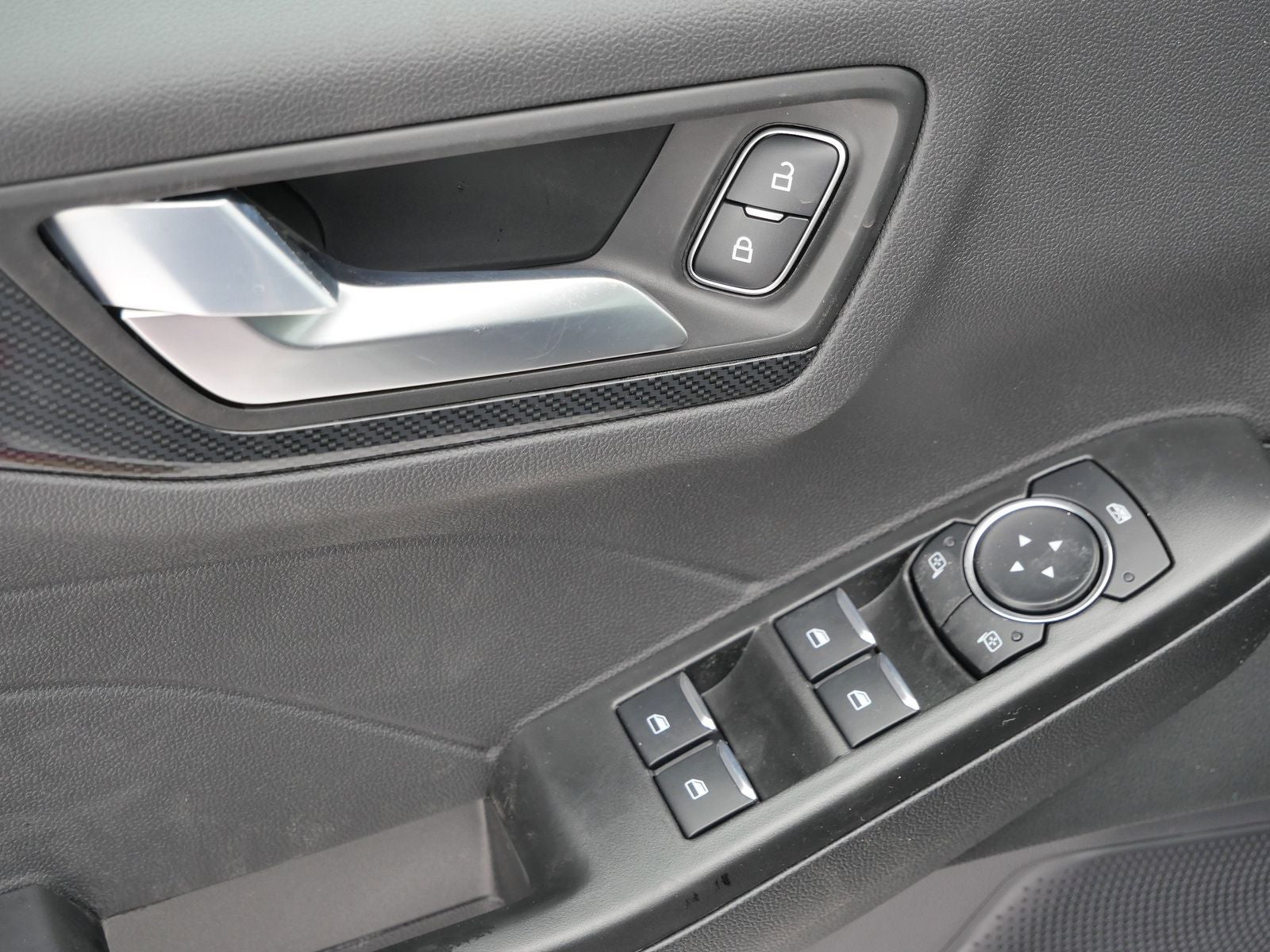 2026 Ford Escape Hybrid ST-Line Select