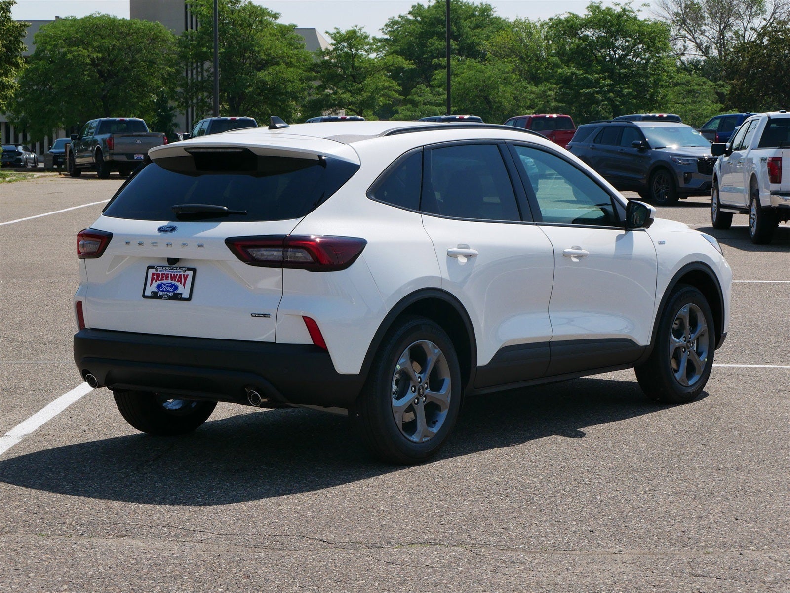 2025 Ford Escape Hybrid ST-Line Select