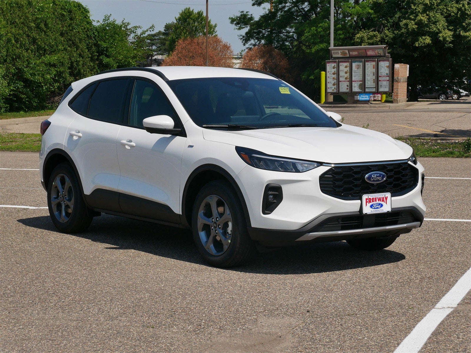 2025 Ford Escape Hybrid ST-Line Select