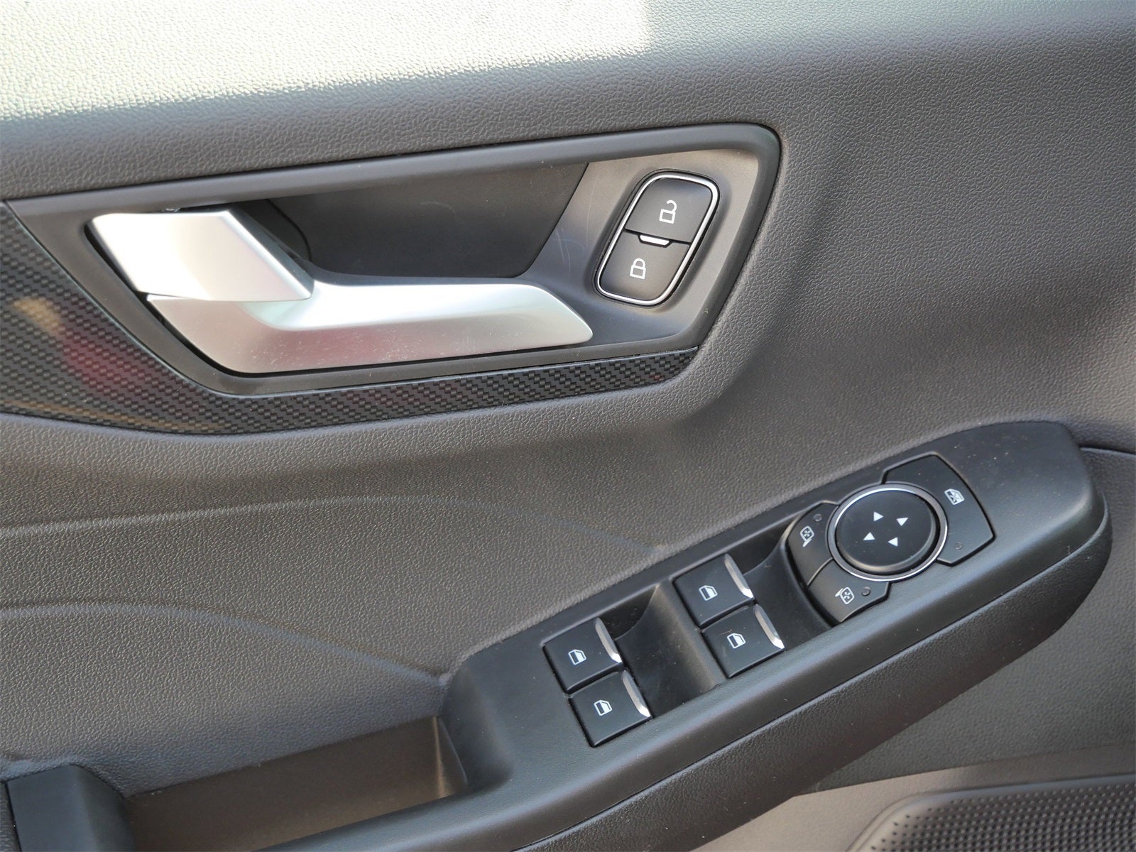 2026 Ford Escape Hybrid ST-Line Select