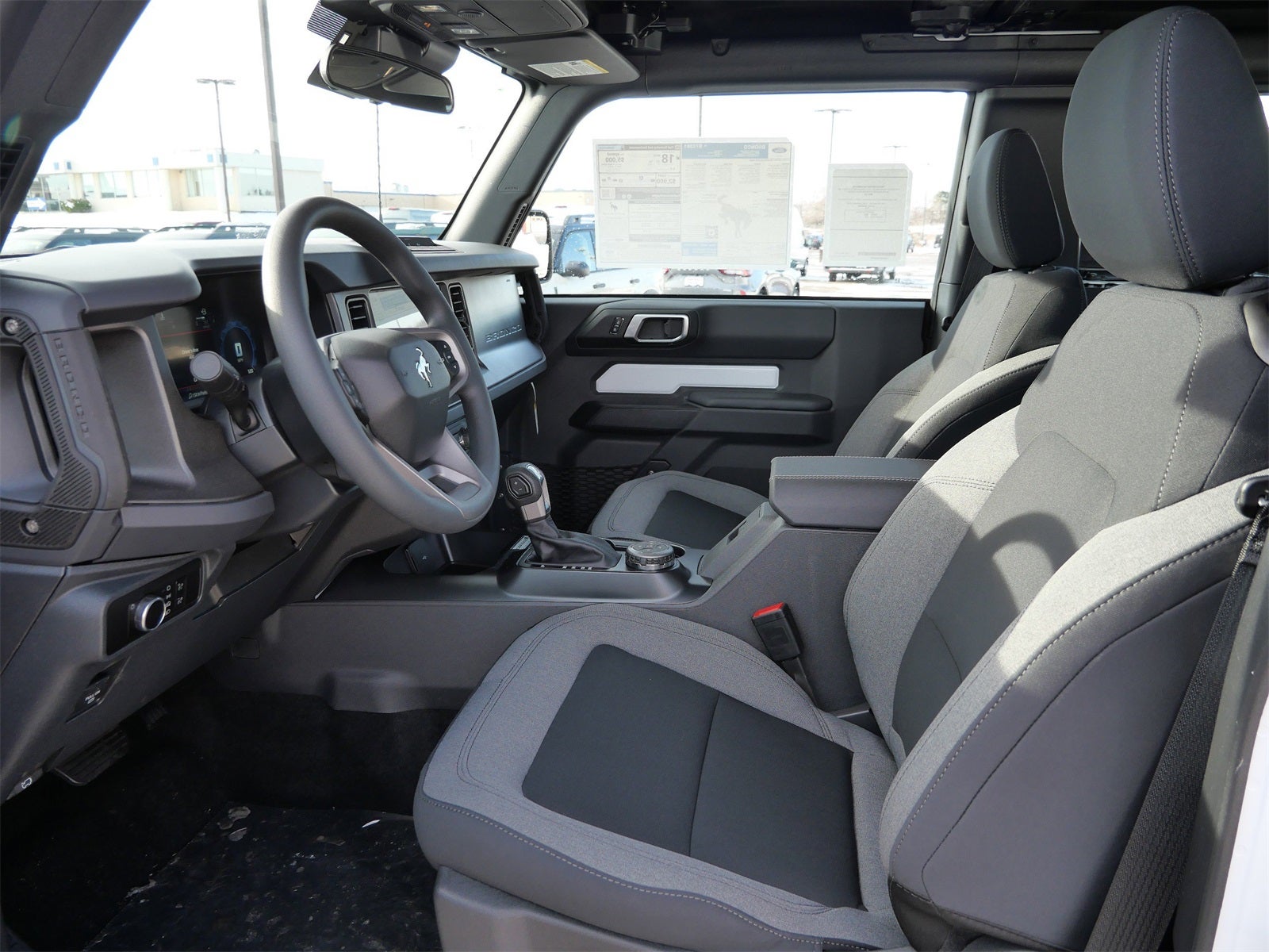 2025 Ford Bronco Base