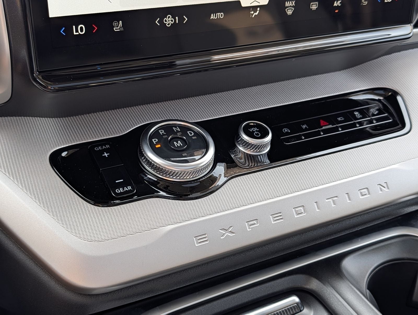 2027 Ford Expedition Max Active