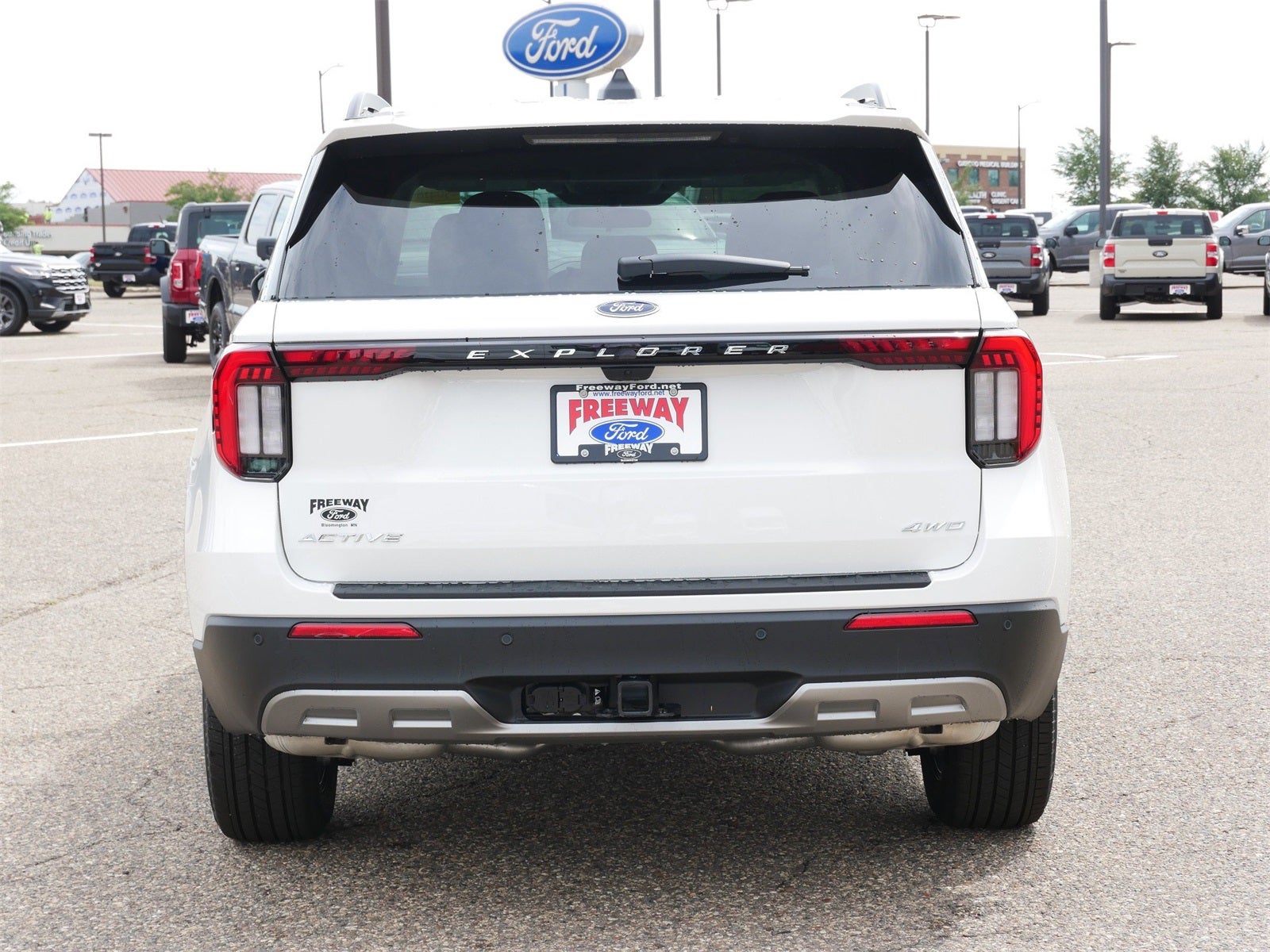 2025 Ford Explorer Active