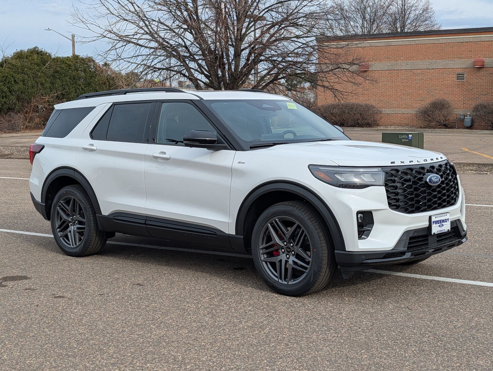 2026 Ford Explorer ST-Line