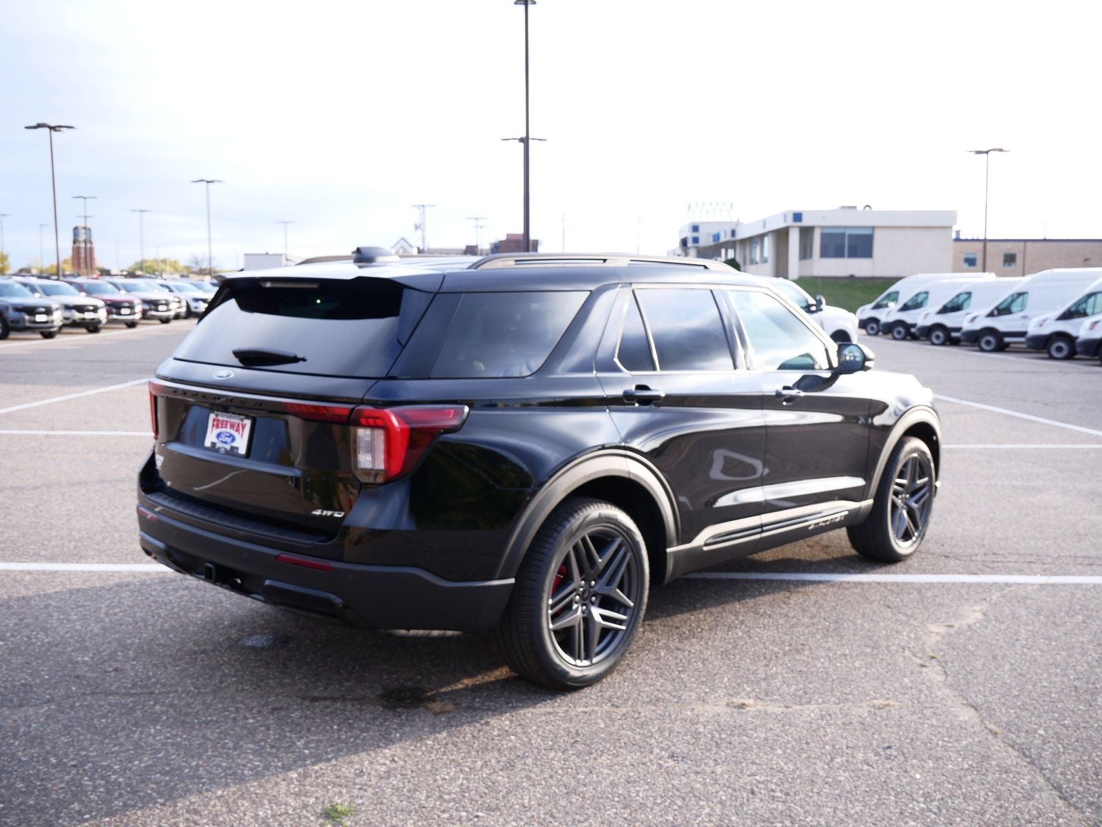 2026 Ford Explorer ST-Line