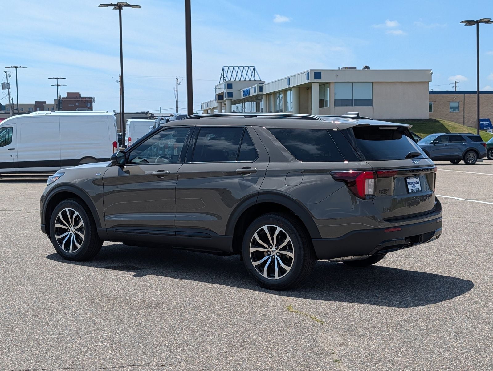 2026 Ford Explorer ST-Line