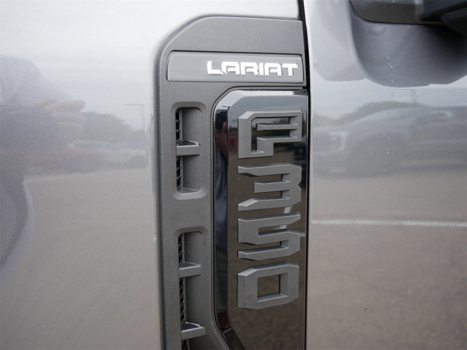 2026 Ford F-350SD Lariat