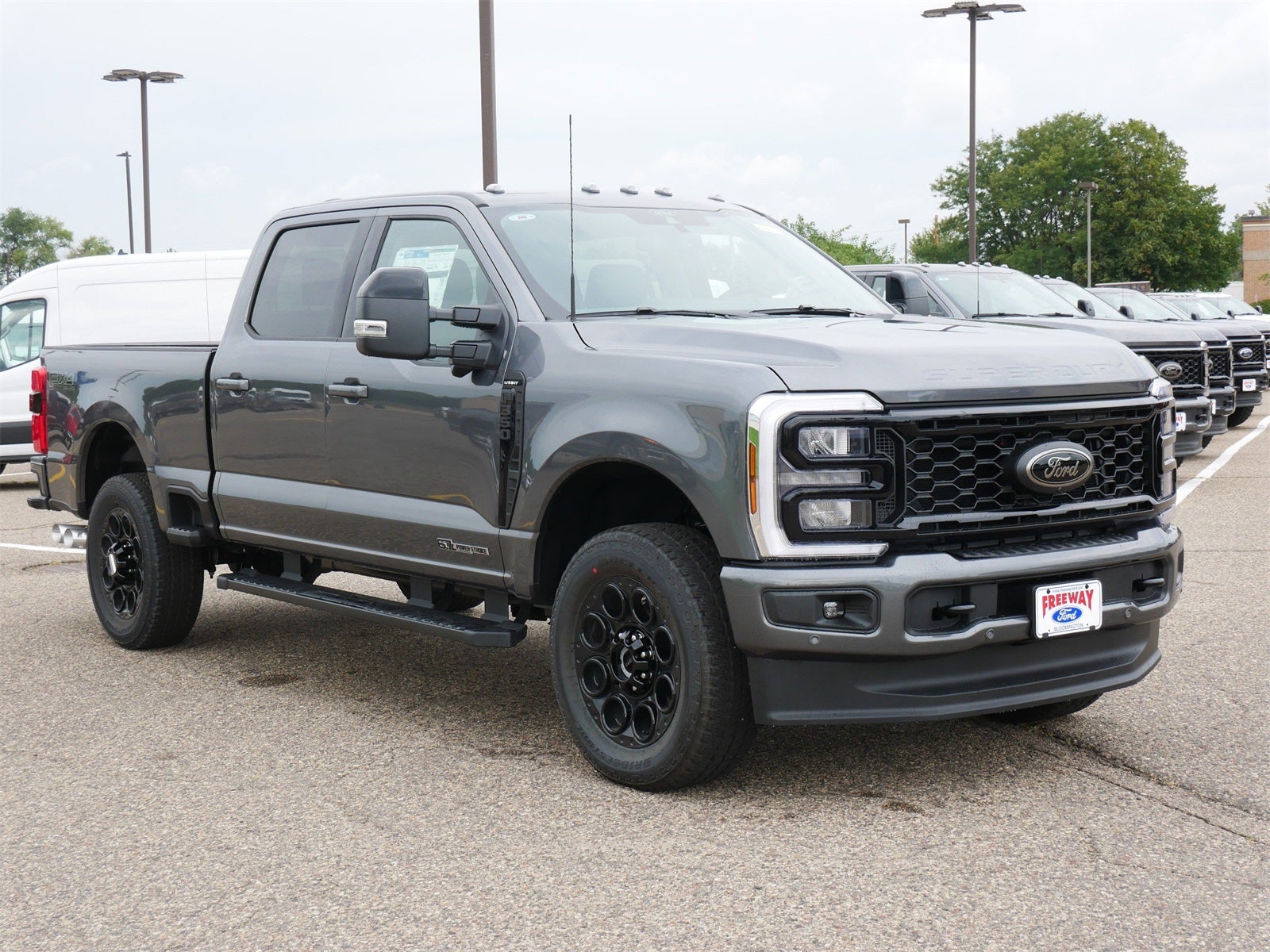 2026 Ford F-350SD Lariat