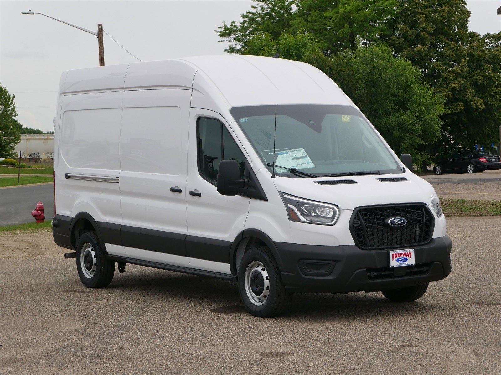 2025 Ford Transit-250 Base