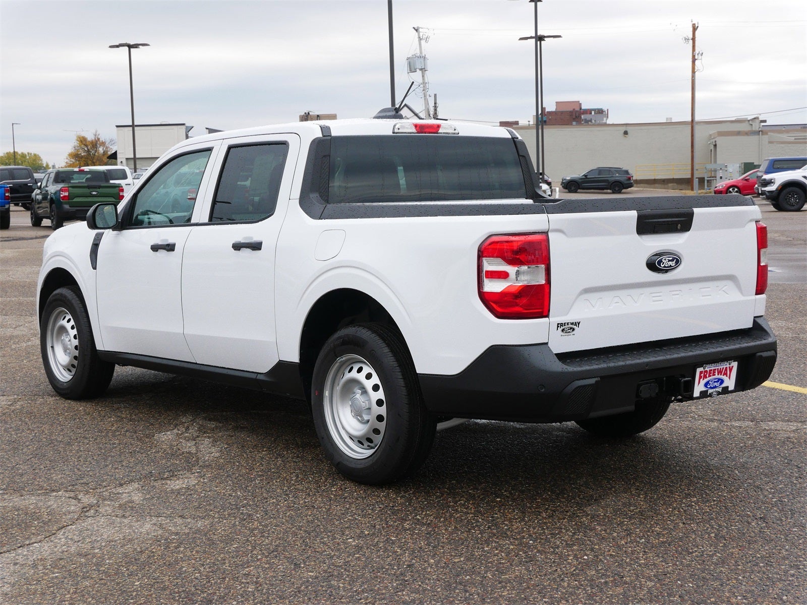 2025 Ford Maverick XL