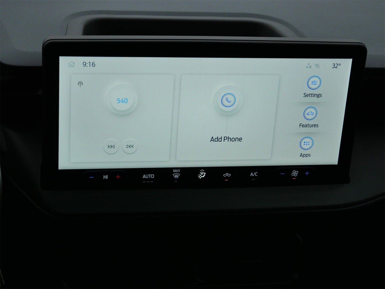 2026 Ford Maverick XL