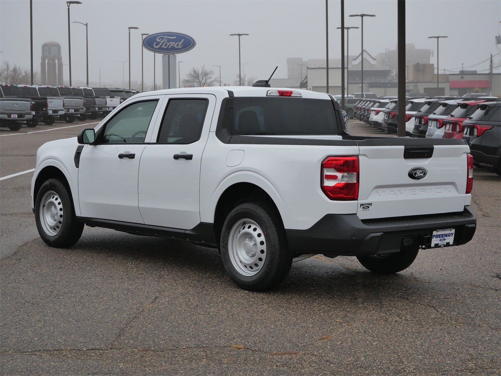 2025 Ford Maverick XL